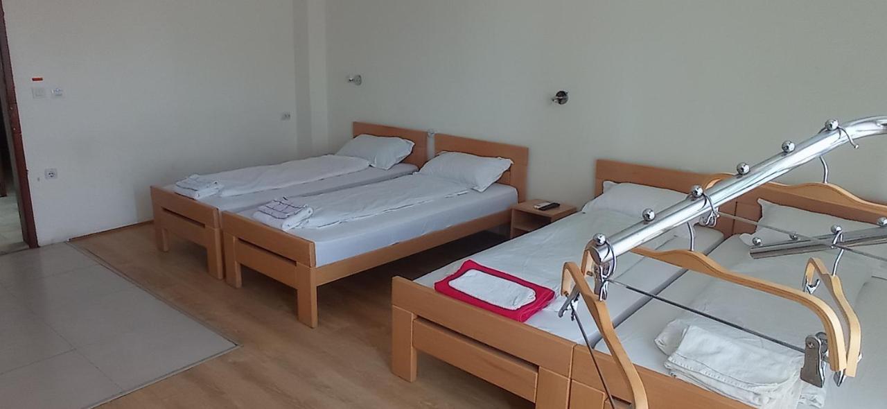 סובוטיקה Holiday Apartments מראה חיצוני תמונה
